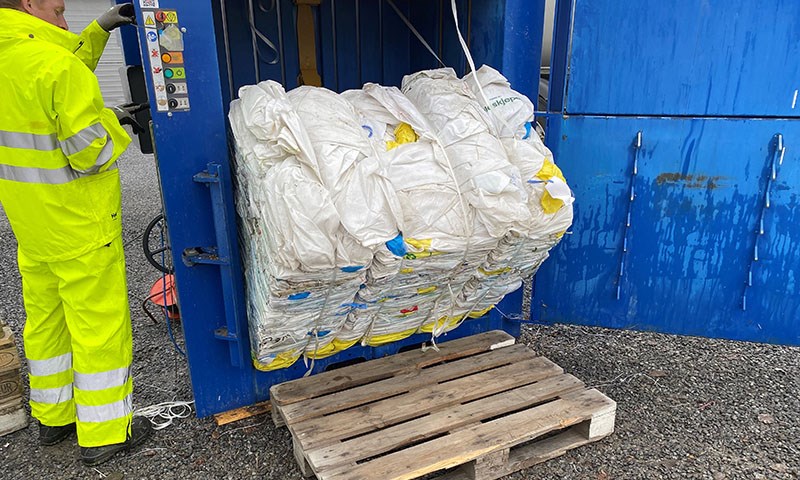 Inviterer til nasjonal innsamling av storsekker