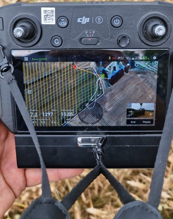 Drone-kontroller med såkart