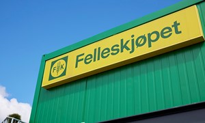 Felleskjøpet undersøker aksjehandlene til leder