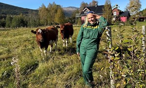 Felleskjøpets kjeledress er tilbake – med bedre passform, mer komfort og økt synlighet