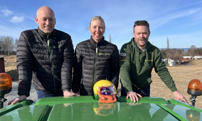 Litt mer gulrot i år - med værgudene og Felleskjøpet på laget