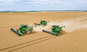 John Deere oppgraderer treskerne for modellår 2027