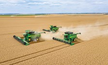 John Deere oppgraderer treskerne for modellår 2027