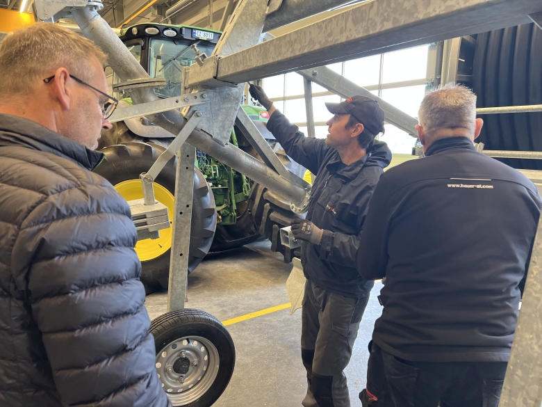 SELGER IMG_7131 780.jpg