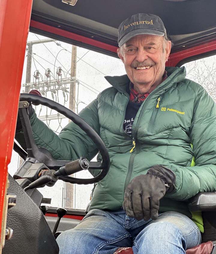 720x848 Wilhelm Olssøn Felleskjøpetjakke.jpg