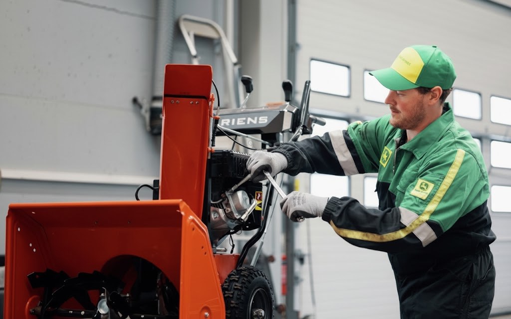 Person som freser snø