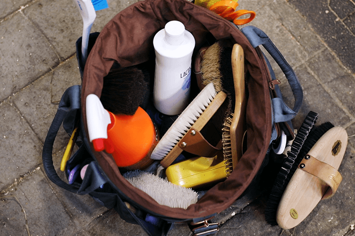 Bilde av strigleutstyr til hesten