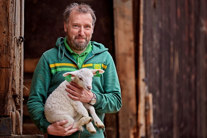 Allsidige tilskuddsfôr sikrer god helse og trivsel på dyra