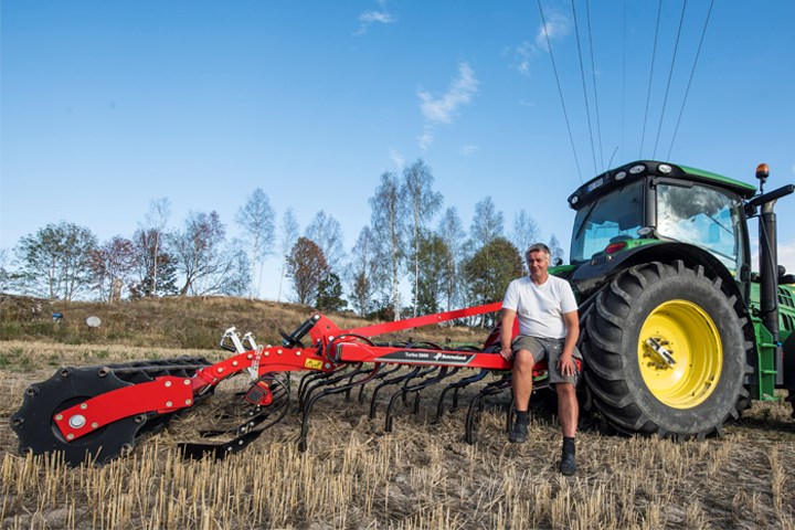 Traktor med Turbo kultivator