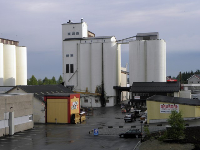 Felleskjøpet kornmottak Årnes. Foto