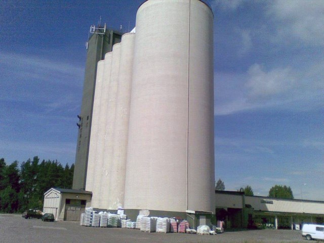 Felleskjøpets kornmottak Elverum. Foto