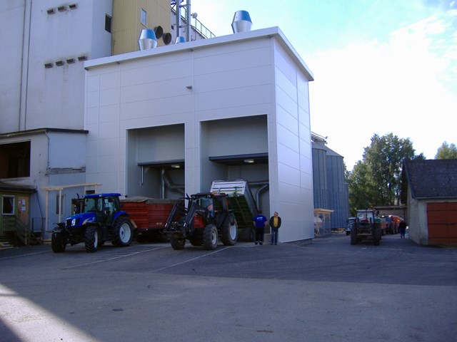 Felleskjøpet kornmottak Grue. Foto